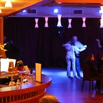 Kruunupuisto 4*