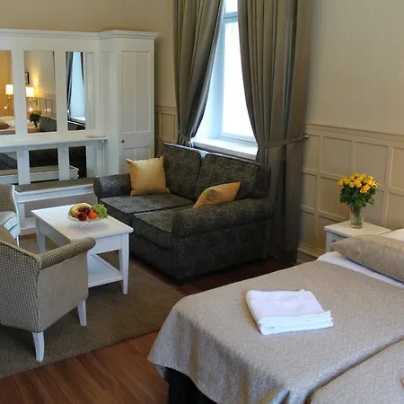 Kruunupuisto Hotel 4*