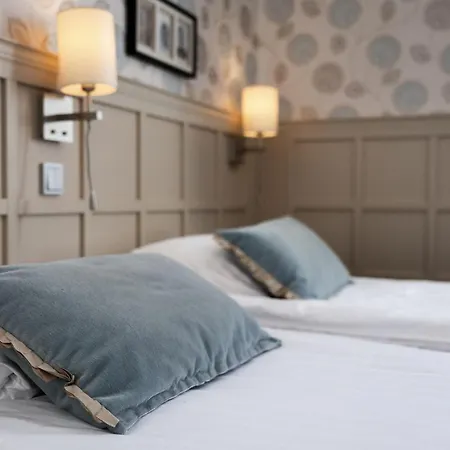 Szálloda Kruunupuisto 4*