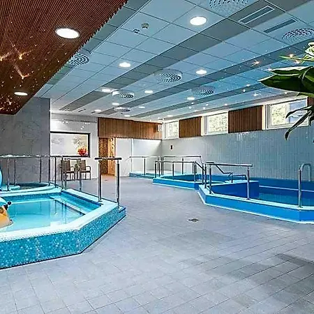 Kruunupuisto Hotel 4*